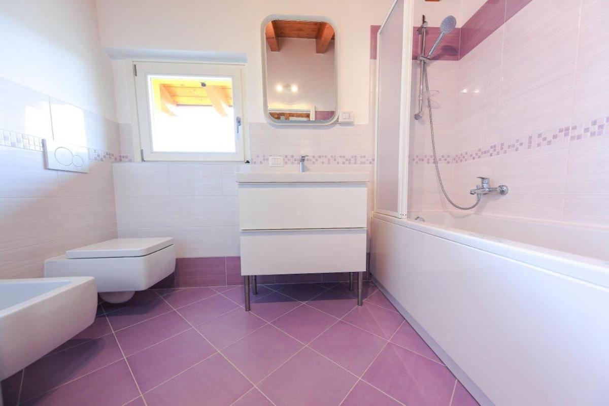 Penthouse Federico With Lake View - Residenza Silvana Verbania Kültér fotó